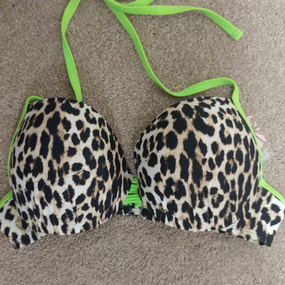 Joe Boxer bikini top
